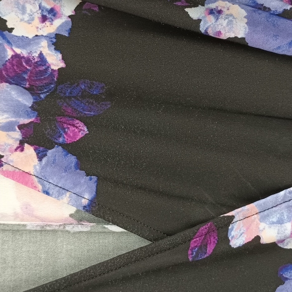 2 for $20 Jennifer Lopez dress - Picture 8 of 8